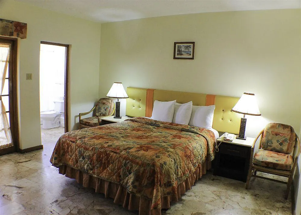 Toby'S Resort Montego Bay Hotel